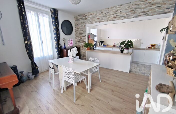 Vente Maison de ville 6 pièces — photo 2