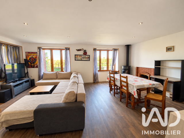 Vente Maison/villa 4 pièces — photo du bien