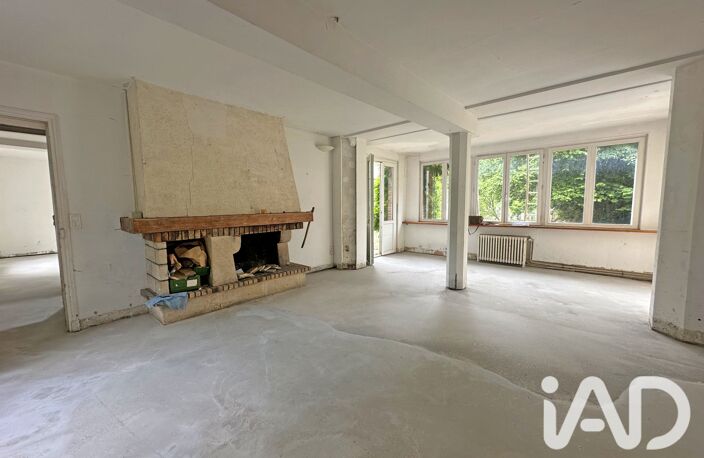 Vente Maison/villa 9 pièces — photo 2