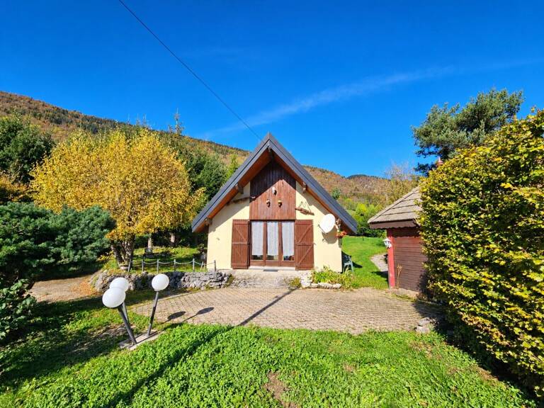 Chalet avec vue montagne - 4 pièces - 4 stationnements - terrain privatif - court de tennis — photo 1