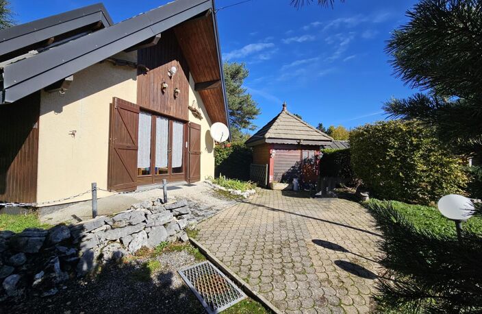 Chalet avec vue montagne - 4 pièces - 4 stationnements - terrain privatif - court de tennis — photo 2