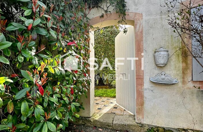 Maison de Maître de 450m2 et son parc de 2000m2. — photo 4