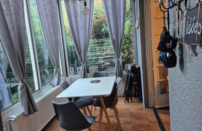 À vendre : Charmant chalet en bord du Loing à Montigny-sur-Loing  54 m² — photo 3