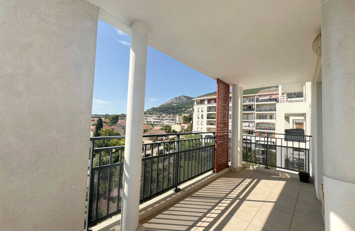 Toulon, L’Orée du Sud | T3 de 60 m2 classé A, avec terrasse et garage — photo 2