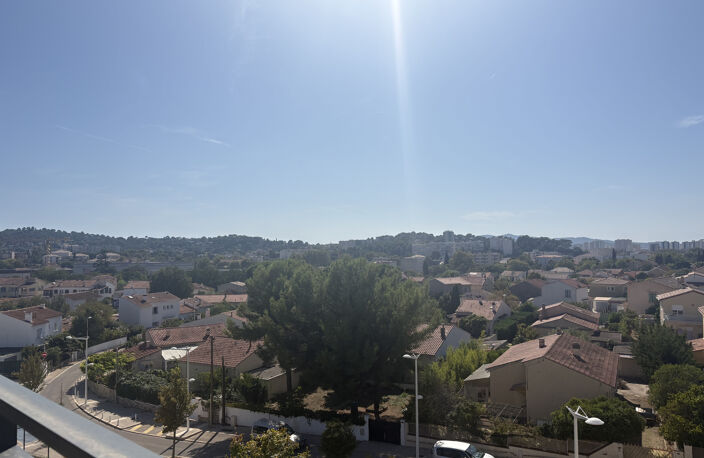 Toulon, L’Orée du Sud | T3 de 60 m2 classé A, avec terrasse et garage — photo 4