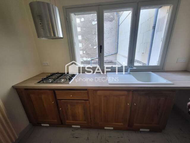 ancien commerce, belle surface beau volume, beau potentiel — photo du bien