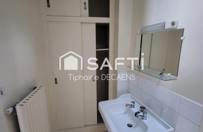 ancien commerce, belle surface beau volume, beau potentiel — photo 3