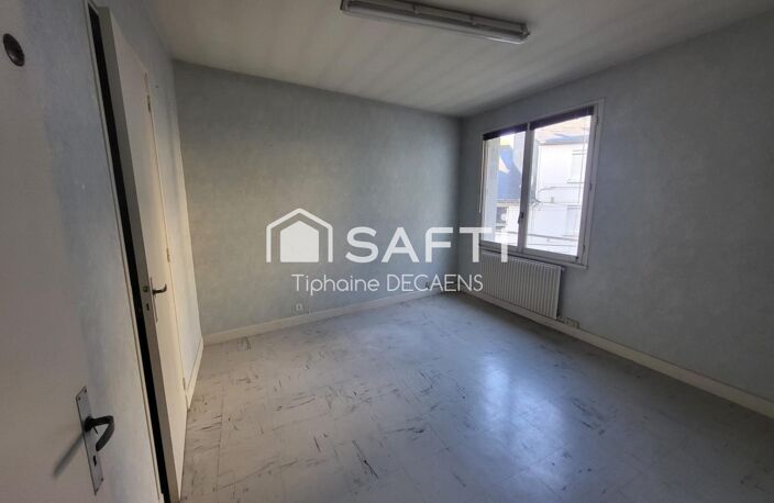 ancien commerce, belle surface beau volume, beau potentiel — photo 5