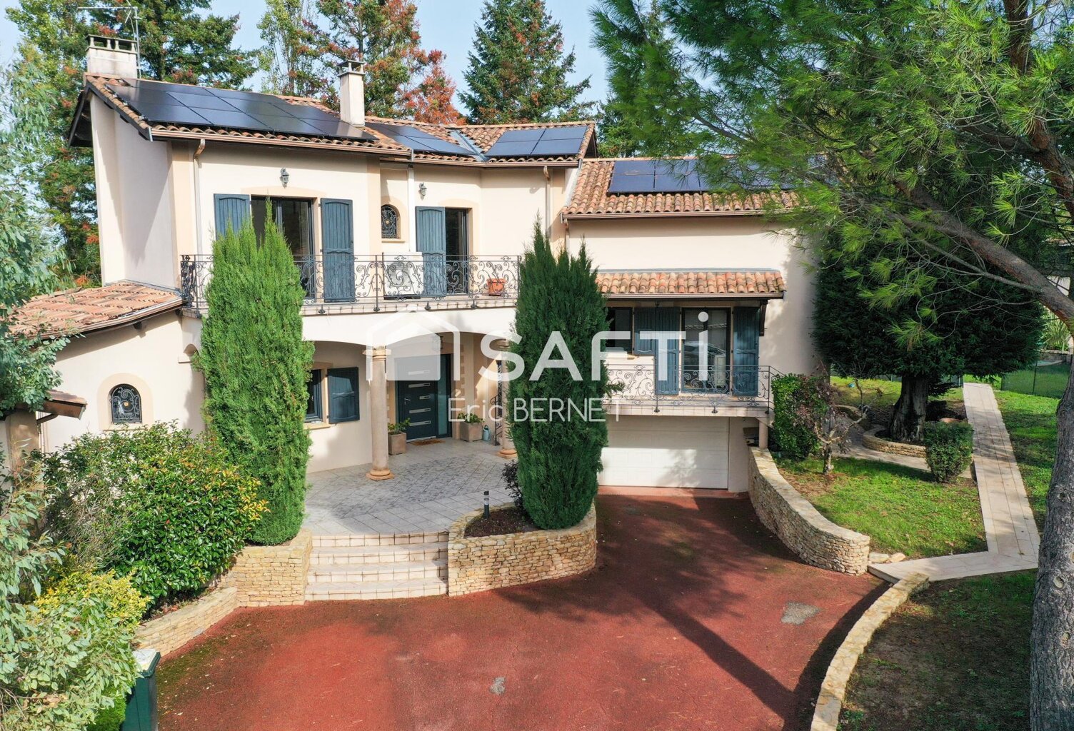 Maison d'exception, très beaux volumes à fort potentiel — photo 1