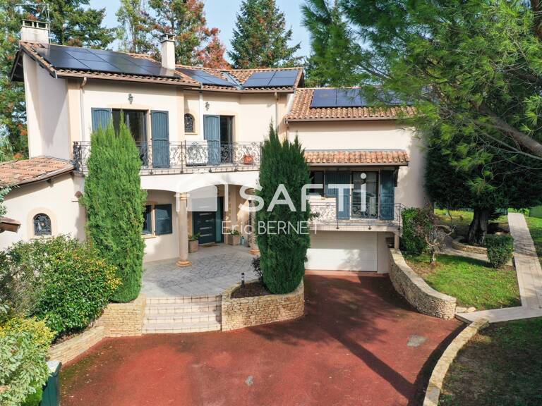 Maison d'exception, très beaux volumes à fort potentiel — photo 1