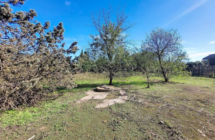 Terrain de loisirs de 1650 m² avec batiment cadastré de 22m² et puits — photo 5
