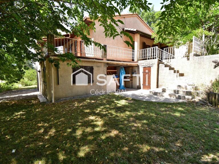 Villa bien rénovée avec vue et calme au Chaffaut04 — photo 1