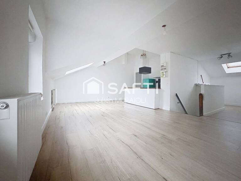 Appartement de 63 m²r énové -  2 chambres + 1 cave — photo 1