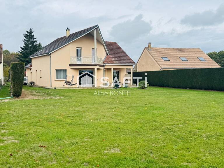 Maison contemporaine aux beaux volumes avec garage — photo 1