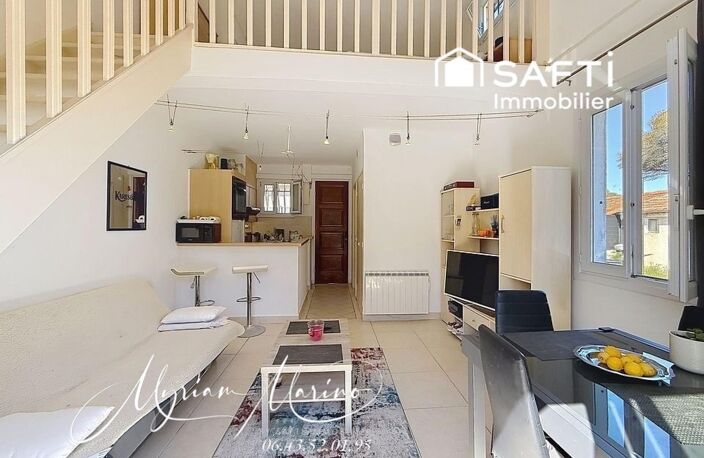 APPARTEMENT EN DUPLEX - TERRASSE ET JARDIN - SAINT AYGULF — photo 3