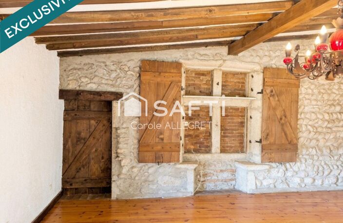 Coup de cœur pour cette grande maison de 215m2 atypique et pleine de potentiel — photo 4