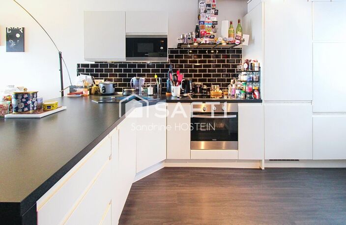 Bel appartement avec 2 chambres, terrasse et parking! — photo 2