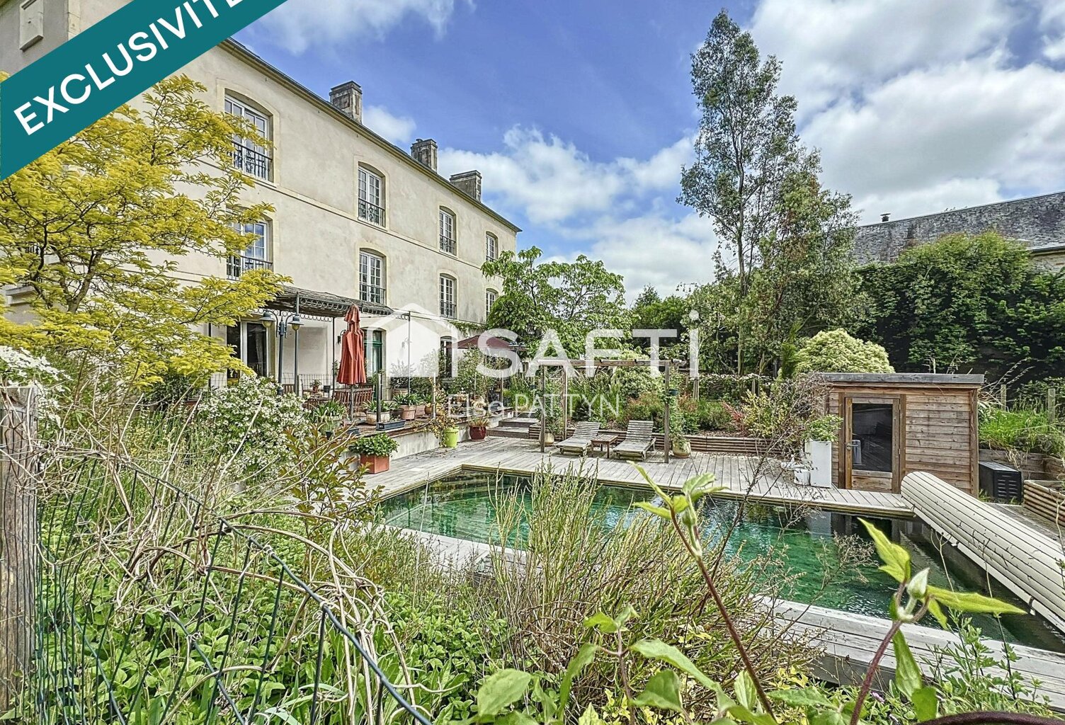 À VENDRE  MAISON DE MAÎTRE AVEC PISCINE  DEPENDANCES VERGER ET PARC  PROXIMITE CAENNAISE — photo 1