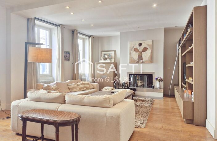 Maison du XIXe siècle en hyper centre de Compiègne — photo 2