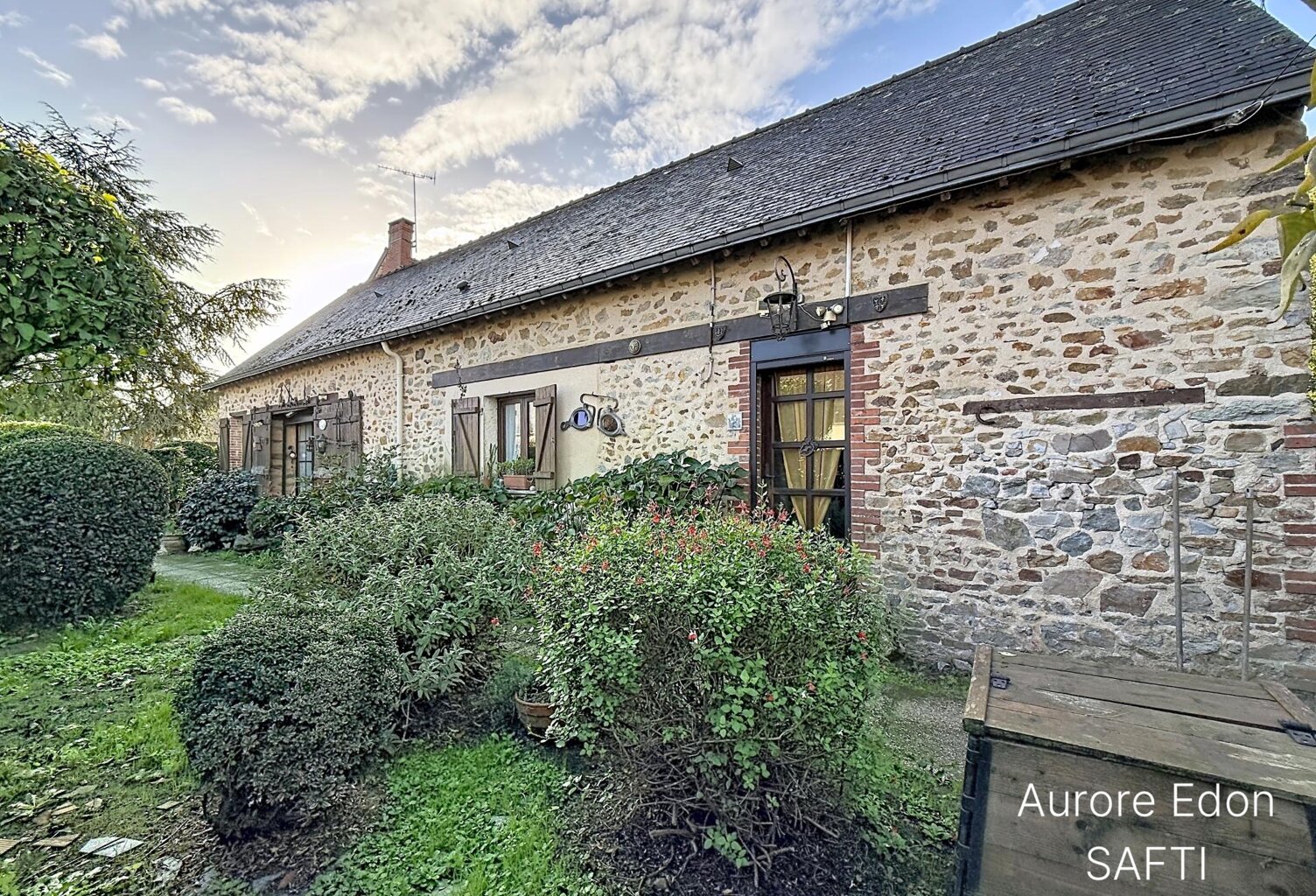 Longere — photo 1