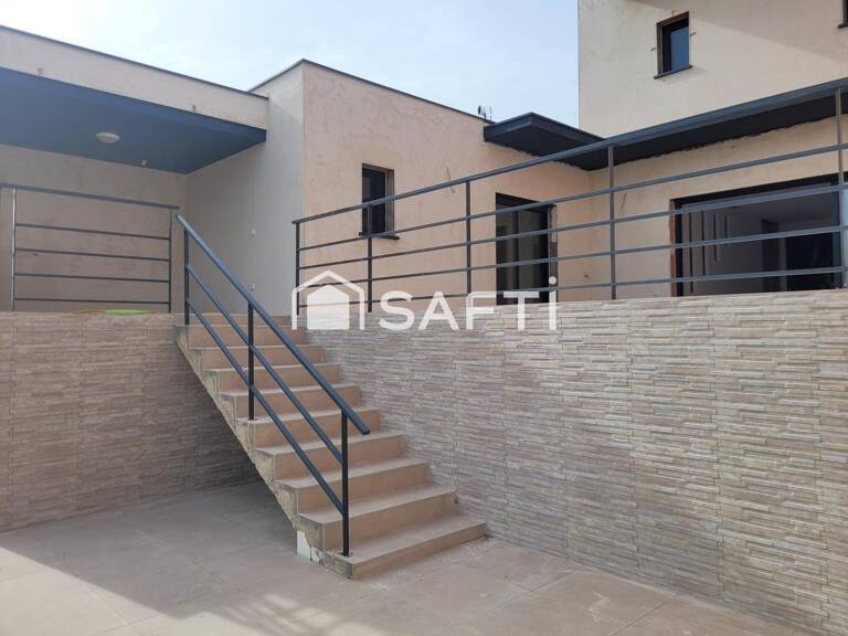 MAISON NEUVE AUX VOLUMES GENEREUX — photo 1