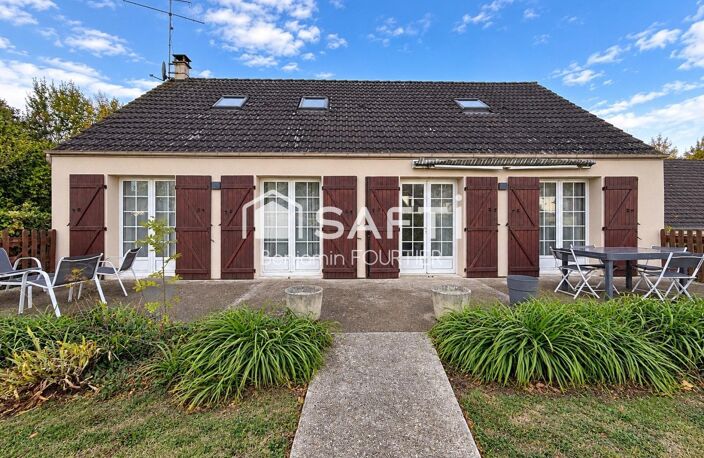 Maison familiale avec jardin et rivière — photo 2