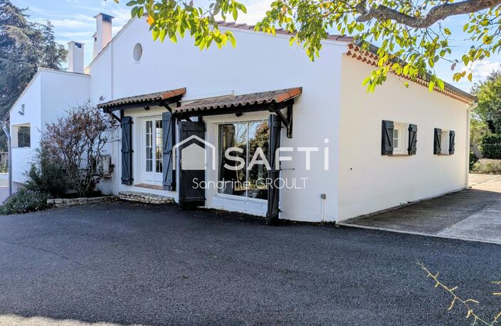 VILLA avec VUE - 180m² de PLAIN PIED + COMBLE AMENAGES de 50m² — photo 3