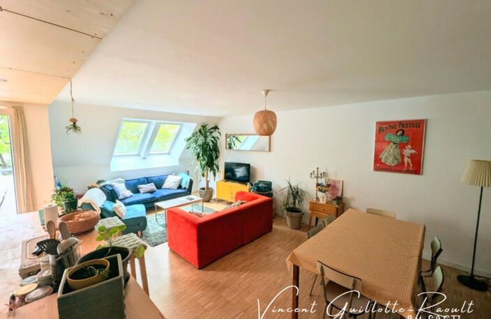Duplex t3-Terrasse  place de Parking- Île de Nantes — photo 4