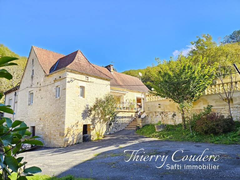 Belle maison en pierre avec piscine et dépendances — photo 1