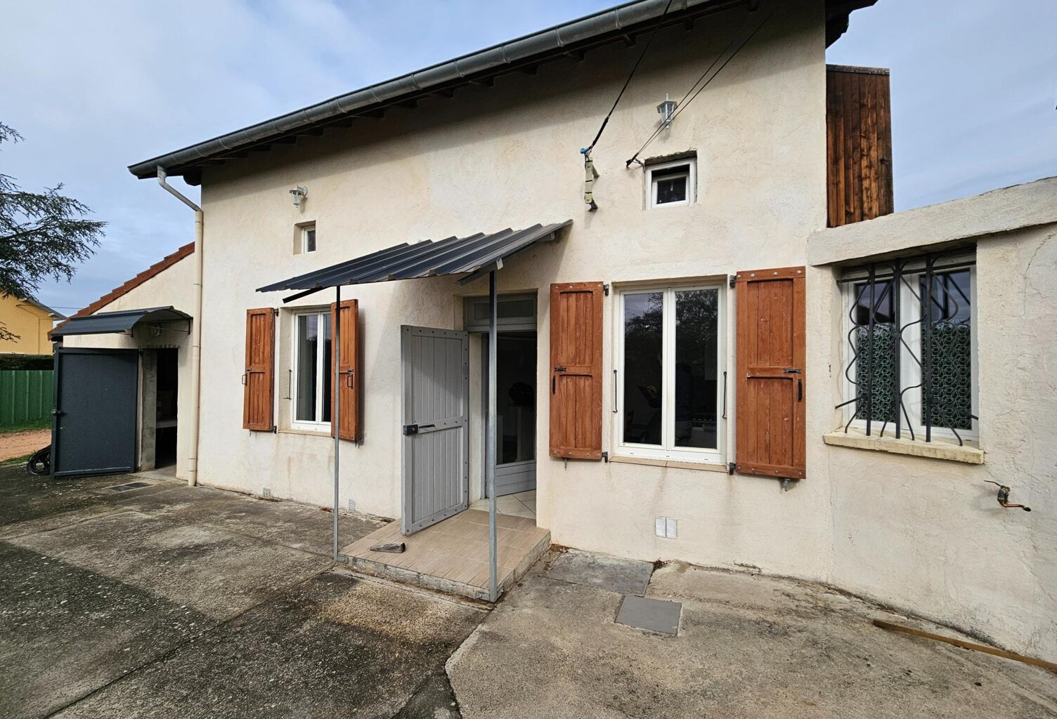 Maison Vendat proche des commerces et commodités — photo 1