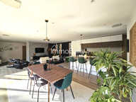 Maison d'architecte de plain-pied   3 chambres   Piscine   M — photo 4