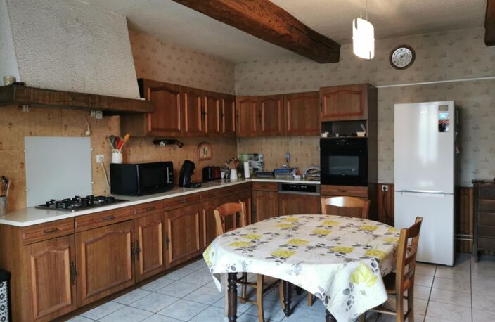 Vente maison 6 pièces 132 m² Rochetaillée-sur-Saône (69270) — photo 3