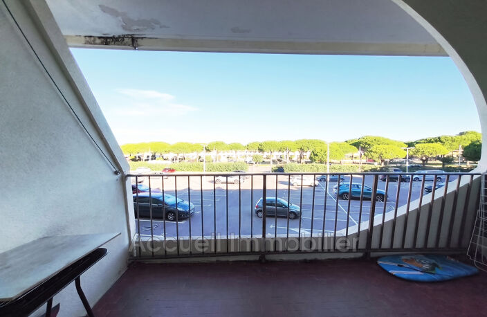 Studio cabine au 1er étage avec un aperçu sur la mer, parking — photo 4