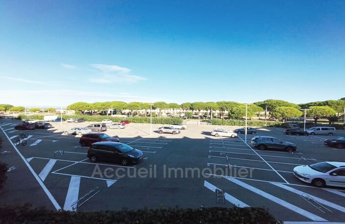 Studio cabine au 1er étage avec un aperçu sur la mer, parking — photo 5