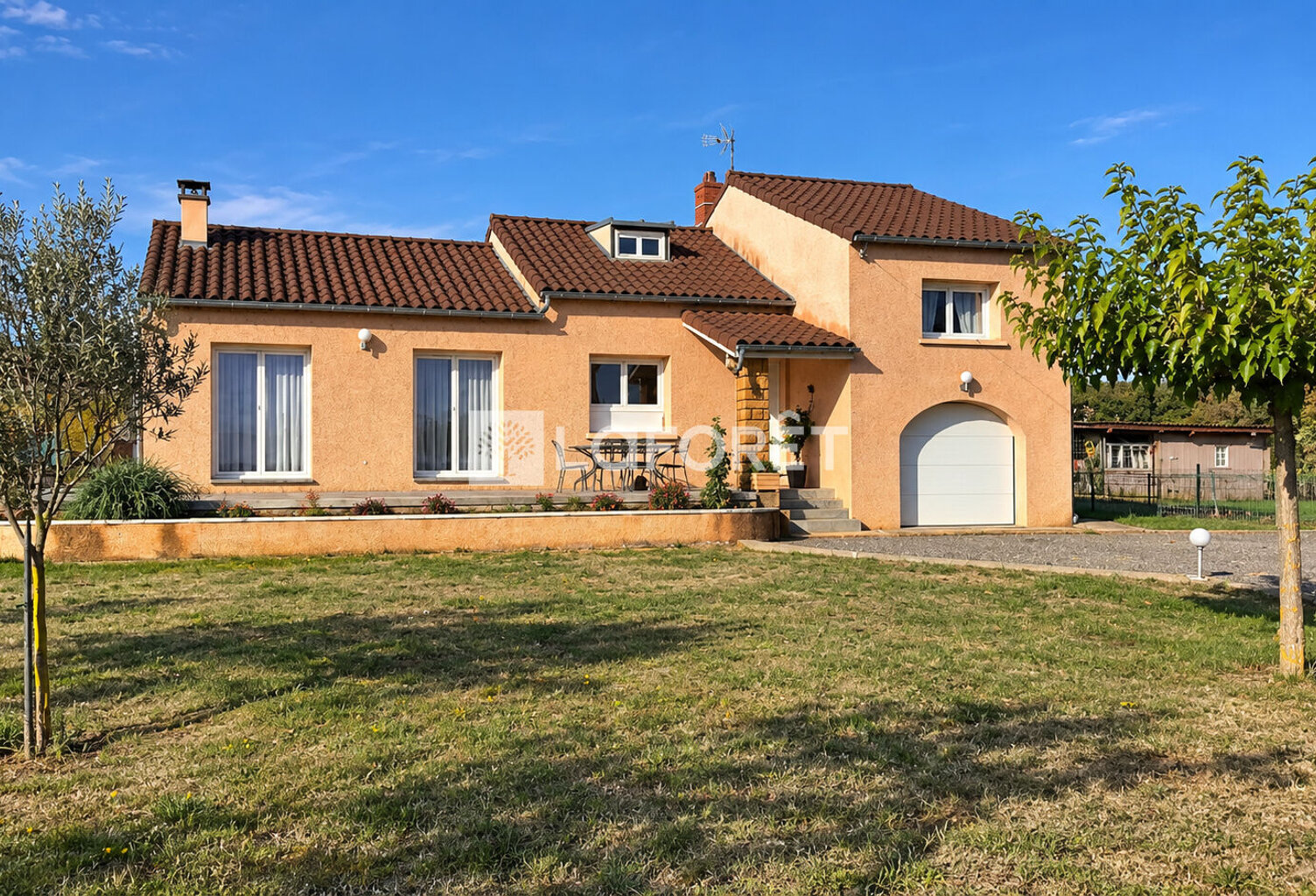 Maison Theize 4 pièce(s) 110 m2 — photo 1