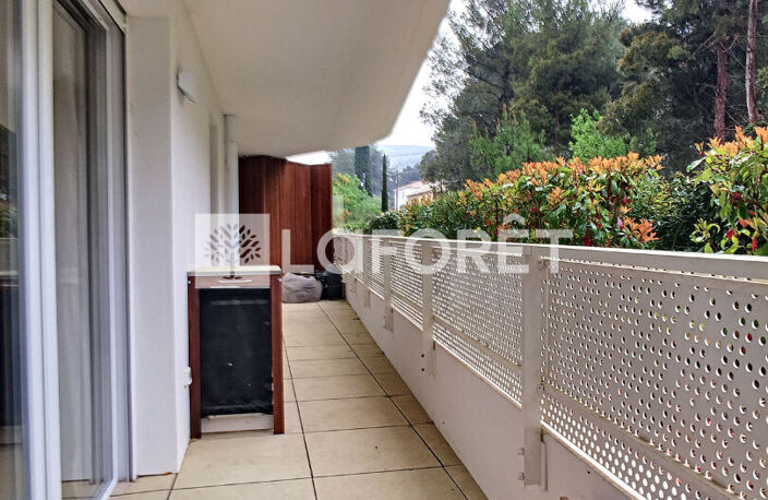 T3 Sormiou + garage + 2 emplacements deux roues — photo 2