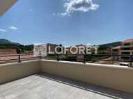 RESIDENCE NEUVE LA COUR DES DAMES - T3 -TERRASSE - PARKING — photo 3