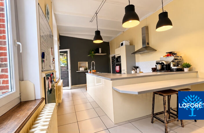 Maison familiale de 220 m² avec 4 chambres et jardin à Haulchin — photo 3