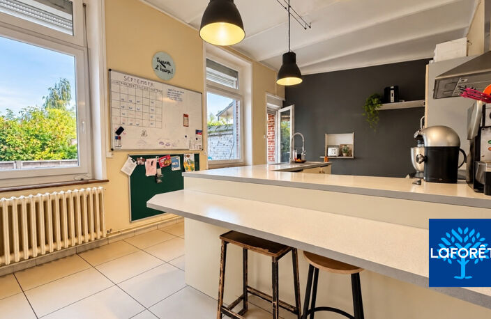 Maison familiale de 220 m² avec 4 chambres et jardin à Haulchin — photo 4