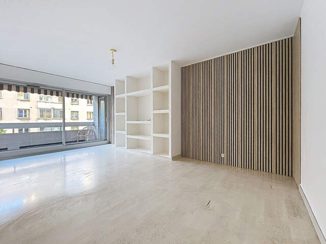 Appartement T3 traversant , rénové avec grand balcon — photo du bien