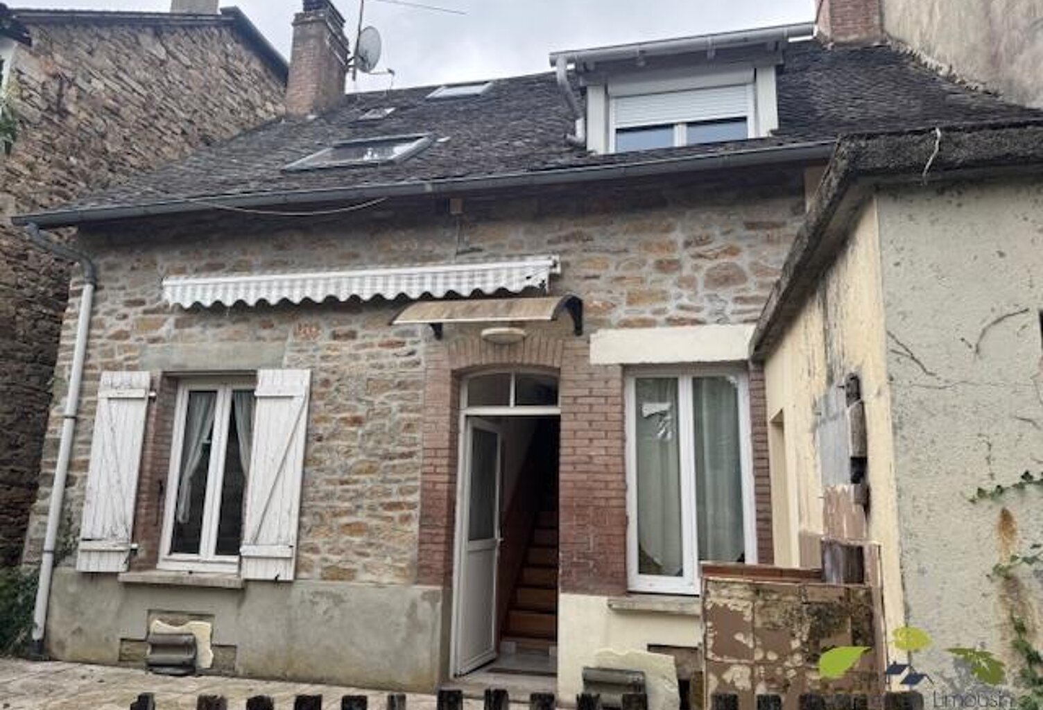 CORREZE — photo 1