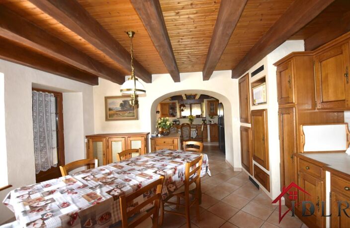Maison de village rénovée avec joli terrain — photo 3