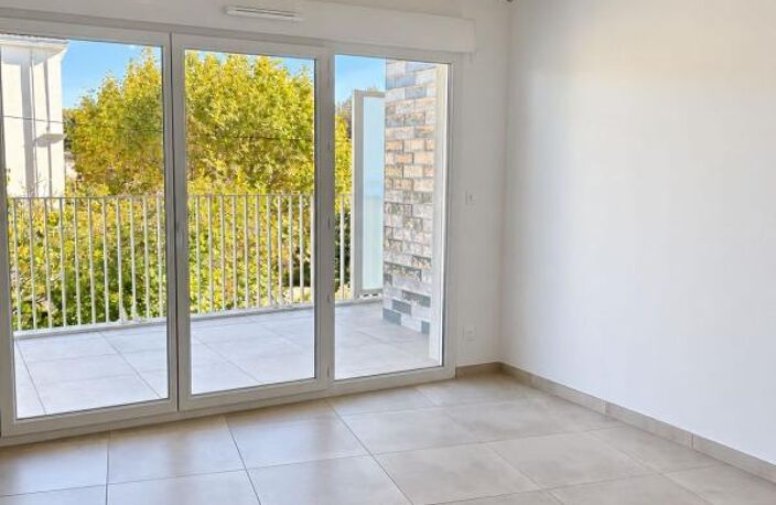 Appartement À Louer — photo 4