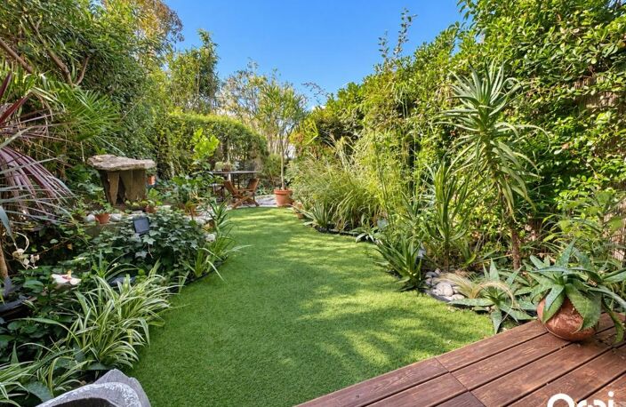 STUDIO ALCÔVE AVEC JARDIN PRIVATIF DE 53 M² — photo 3