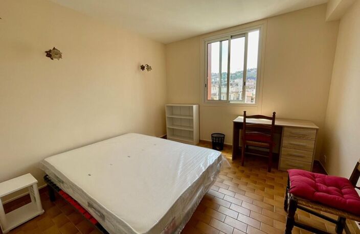 NICE GORBELLA — photo 4