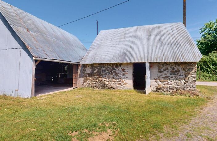 MAISON 2 CHAMBRES + GRAND TERRAIN + DEPENDANCES EN CAMPAGNE — photo 2
