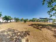 MAISON 2 CHAMBRES + GRAND TERRAIN + DEPENDANCES EN CAMPAGNE — photo 4