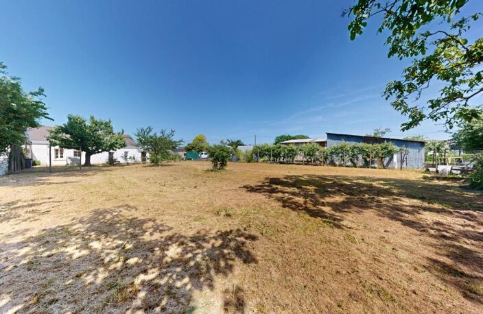MAISON 2 CHAMBRES + GRAND TERRAIN + DEPENDANCES EN CAMPAGNE — photo 4