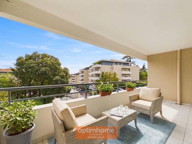 MARSEILLE 12e – T3 TRAVERSANT, GRAND BALCON SUD ET GARAGE — photo 1