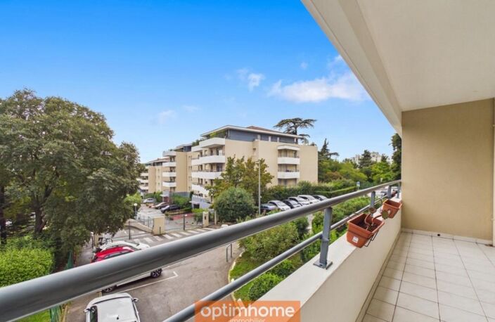 MARSEILLE 12e – T3 TRAVERSANT, GRAND BALCON SUD ET GARAGE — photo 4